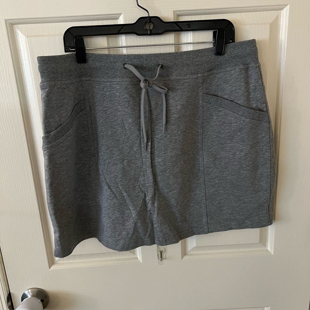Dressbarn Gray Women's Skort with Drawstring